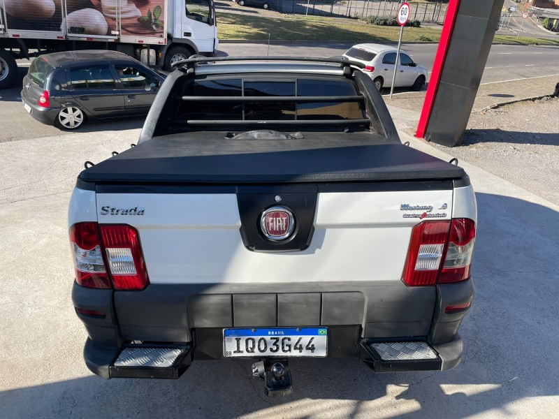 STRADA 1.4 MPI WORKING CD 8V FLEX 3P MANUAL - 2010 - CAXIAS DO SUL