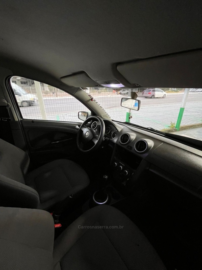 VOYAGE 1.6 MI TREND 8V FLEX 4P MANUAL - 2011 - CAXIAS DO SUL