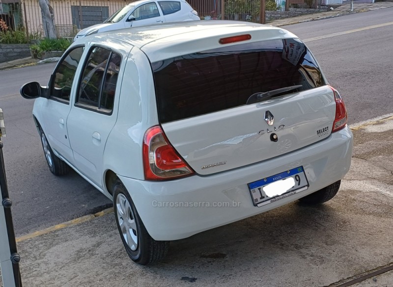 CLIO 1.0 EXPRESSION 16V FLEX 4P MANUAL - 2016 - FARROUPILHA