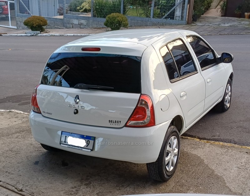 CLIO 1.0 EXPRESSION 16V FLEX 4P MANUAL - 2016 - FARROUPILHA