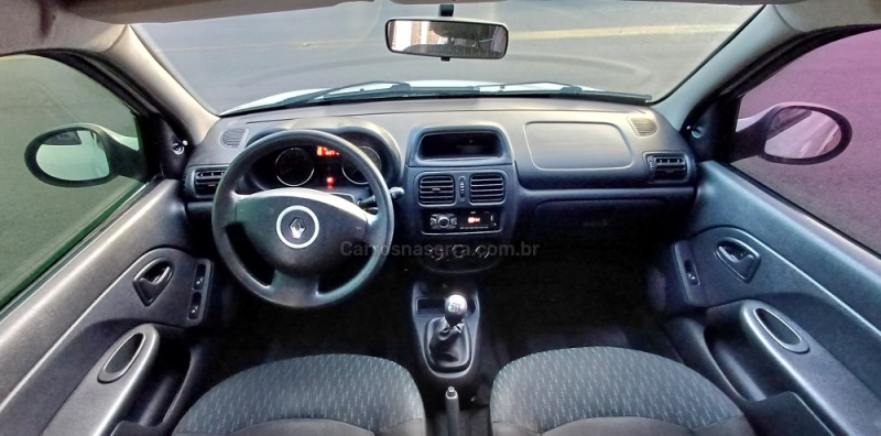 CLIO 1.0 EXPRESSION 16V FLEX 4P MANUAL - 2016 - FARROUPILHA