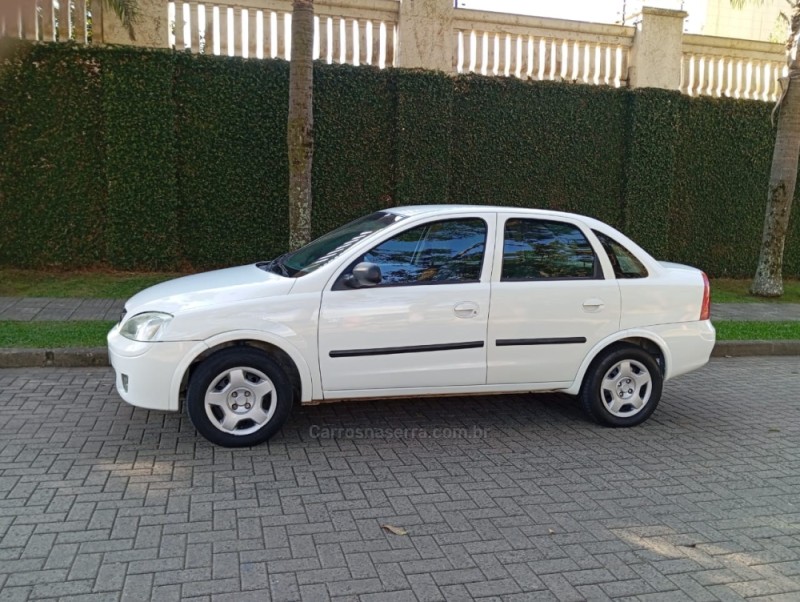 CORSA 1.0 MPFI SEDAN 8V GASOLINA 4P MANUAL - 2004 - CAXIAS DO SUL