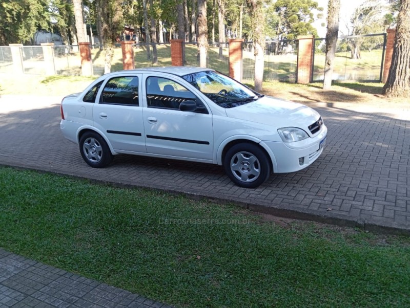 CORSA 1.0 MPFI SEDAN 8V GASOLINA 4P MANUAL - 2004 - CAXIAS DO SUL