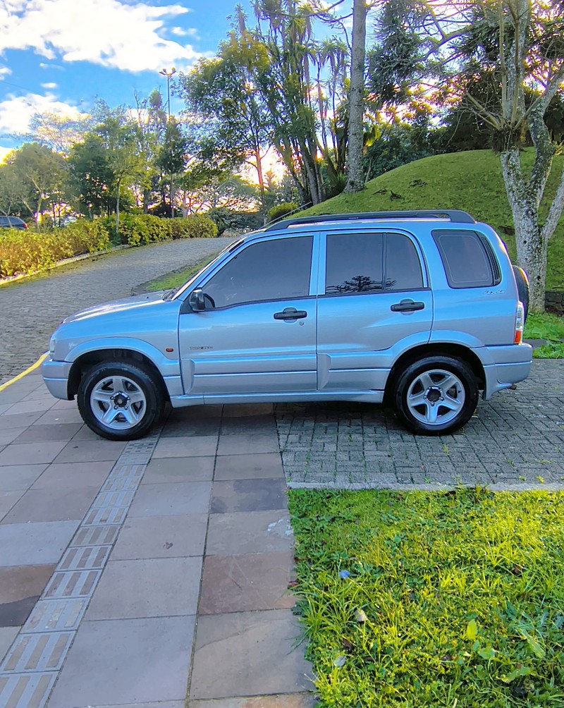 TRACKER 2.0 4X4 16V GASOLINA 4P MANUAL - 2008 - FARROUPILHA