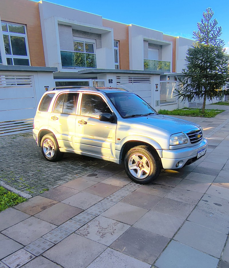 TRACKER 2.0 4X4 16V GASOLINA 4P MANUAL - 2008 - FARROUPILHA