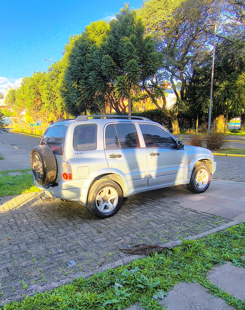 TRACKER 2.0 4X4 16V GASOLINA 4P MANUAL - 2008 - FARROUPILHA