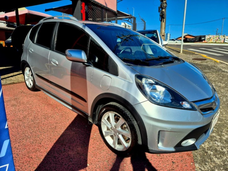 FIT 1.5 TWIST 16V FLEX 4P MANUAL - 2013 - FARROUPILHA