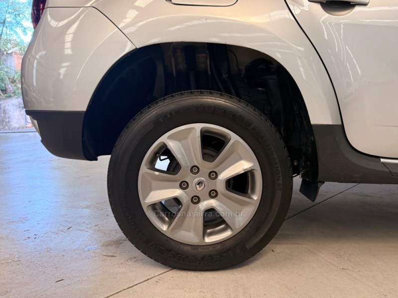 DUSTER 1.6 DYNAMIQUE 4X2 16V FLEX 4P AUTOMÁTICO - 2020 - BENTO GONçALVES
