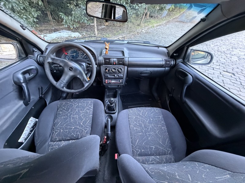 CORSA 1.6 MPFI SUPER WAGON 8V GASOLINA 4P MANUAL - 2001 - CAXIAS DO SUL