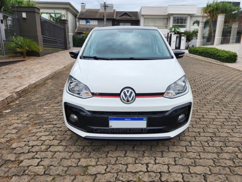 UP 1.0 TSI MOVE UP 12V FLEX 4P MANUAL - 2018 - MONTENEGRO