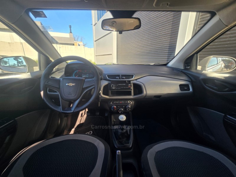 ONIX 1.0 LT 12V TURBO FLEX 4P MANUAL - 2015 - LAJEADO