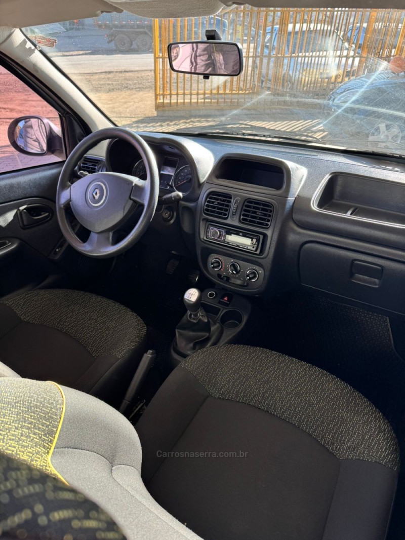 CLIO 1.0 EXPRESSION 16V FLEX 4P MANUAL - 2014 - CAXIAS DO SUL