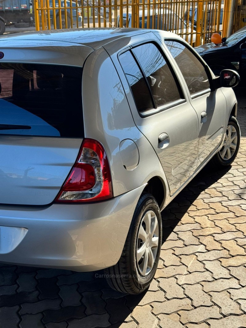 CLIO 1.0 EXPRESSION 16V FLEX 4P MANUAL - 2014 - CAXIAS DO SUL