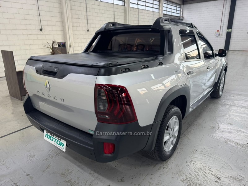 DUSTER OROCH 1.6 16V FLEX EXPRESSION 4P MANUAL - 2016 - CAXIAS DO SUL