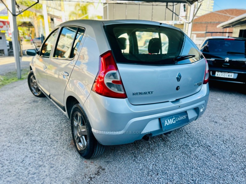 SANDERO 1.6 EXPRESSION 8V FLEX 4P MANUAL - 2009 - CAXIAS DO SUL