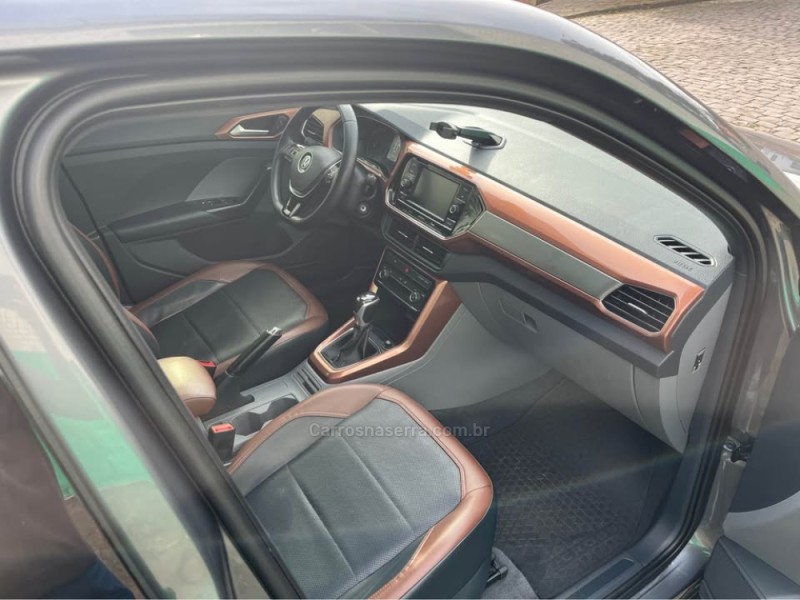 T-CROSS 1.0 COMFORTLINE TSI FLEX 4P AUTOMÁTICO - 2020 - CAXIAS DO SUL