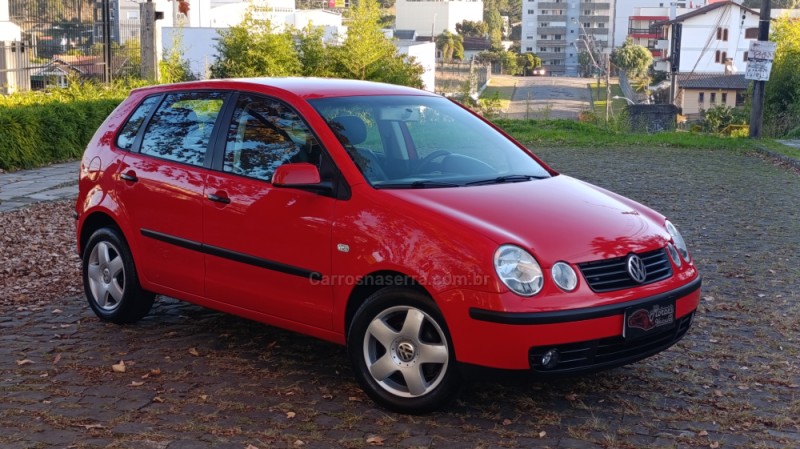 POLO 1.6 MI 8V TOTAL FLEX 4P MANUAL - 2004 - CAXIAS DO SUL