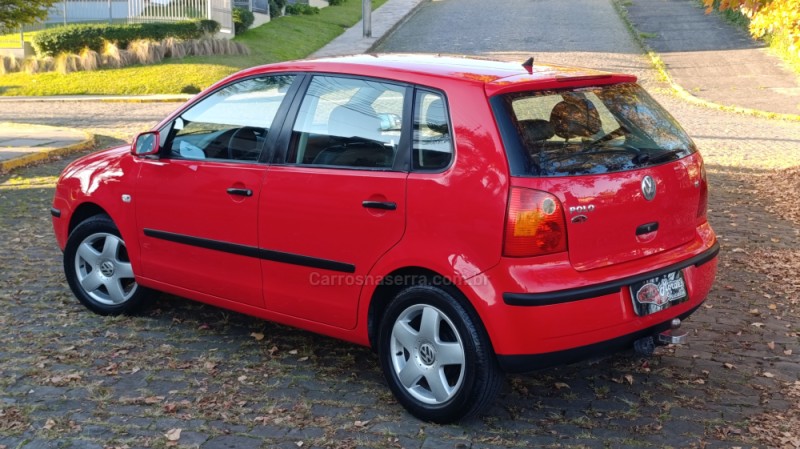 POLO 1.6 MI 8V TOTAL FLEX 4P MANUAL - 2004 - CAXIAS DO SUL