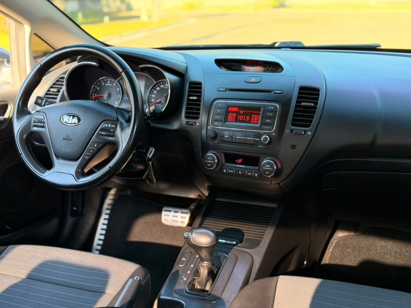 CERATO 1.6 SX3 16V FLEX 4P AUTOMÁTICO - 2014 - CANELA