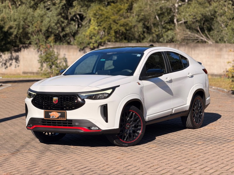 FASTBACK 1.3 ABARTH 270 TURBO FLEX 4P AUTOMÁTICO - 2024 - CANELA