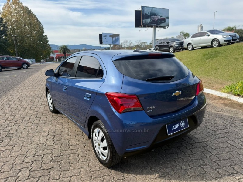 ONIX 1.0 LT 12V FLEX 4P MANUAL - 2019 - NOVA PETRóPOLIS