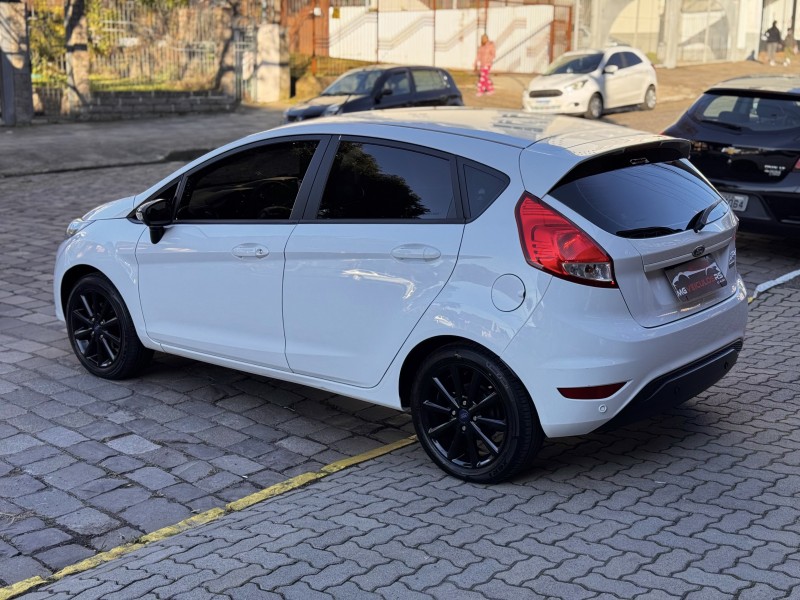 FIESTA 1.0 SEL ECOBOOST GTDI 12V GASOLINA 4P AUTOMÁTICO - 2018 - CAXIAS DO SUL