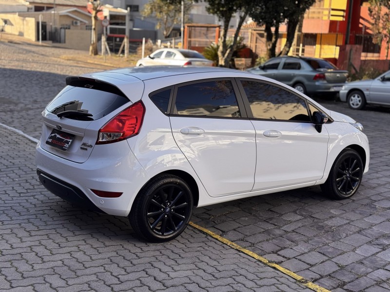 FIESTA 1.0 SEL ECOBOOST GTDI 12V GASOLINA 4P AUTOMÁTICO - 2018 - CAXIAS DO SUL