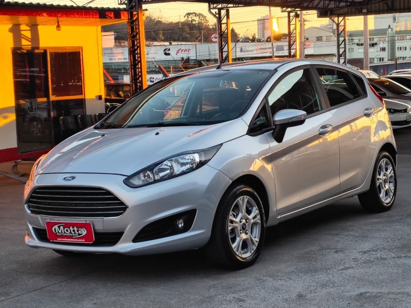 FIESTA 1.6 SEL HATCH 16V FLEX 4P MANUAL - 2017 - CAXIAS DO SUL