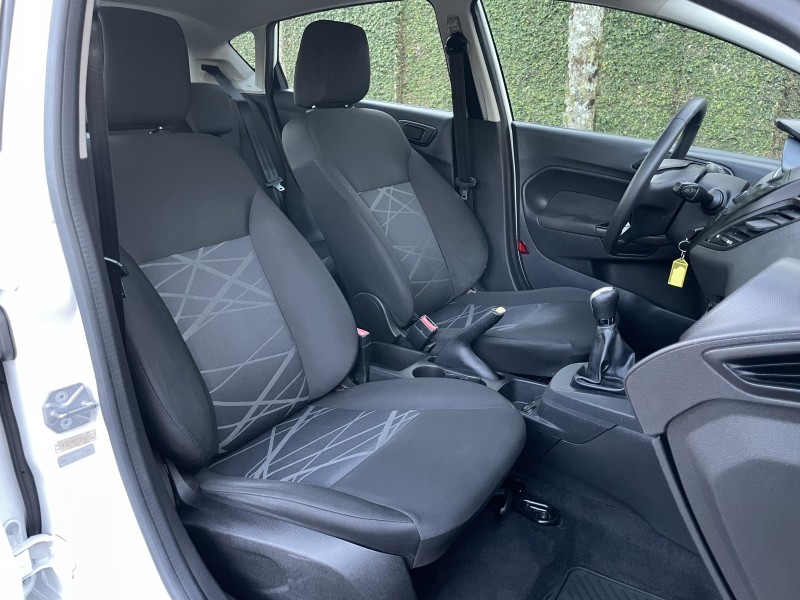 FIESTA 1.5 S HATCH 16V FLEX 4P MANUAL - 2015 - CAXIAS DO SUL
