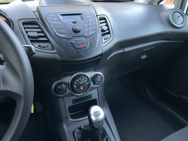 FIESTA 1.5 S HATCH 16V FLEX 4P MANUAL - 2015 - CAXIAS DO SUL