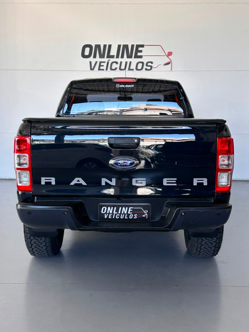 RANGER 2.2 XLS 4X4 CD 16V DIESEL 4P AUTOMÁTICO - 2018 - FARROUPILHA
