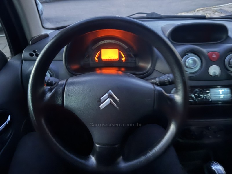 C3 1.4 I GLX 8V GASOLINA 4P MANUAL - 2011 - GARIBALDI