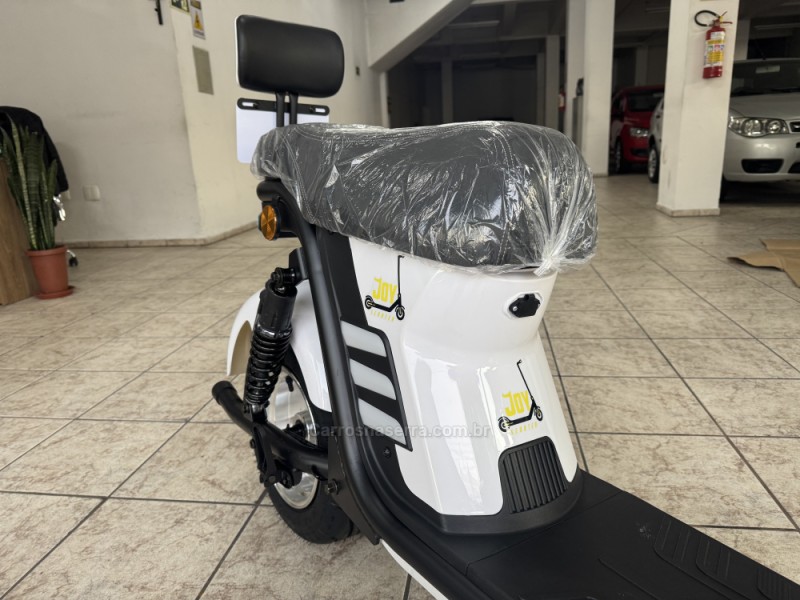 SCOOTER ELÉTRICA  - 2027 - GARIBALDI