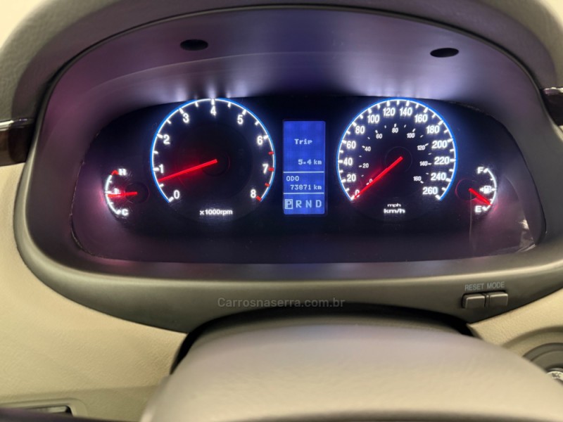 AZERA 3.0 MPFI GLS V6 24V GASOLINA 4P AUTOMÁTICO - 2010 - CAXIAS DO SUL