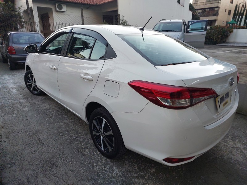 YARIS 1.5 XS SEDAN 16V FLEX 4P AUTOMÁTICO - 2021 - BENTO GONçALVES