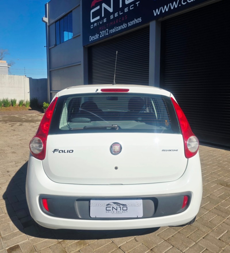 PALIO 1.0 MPI ATTRACTIVE 8V FLEX 4P MANUAL - 2013 - LAJEADO