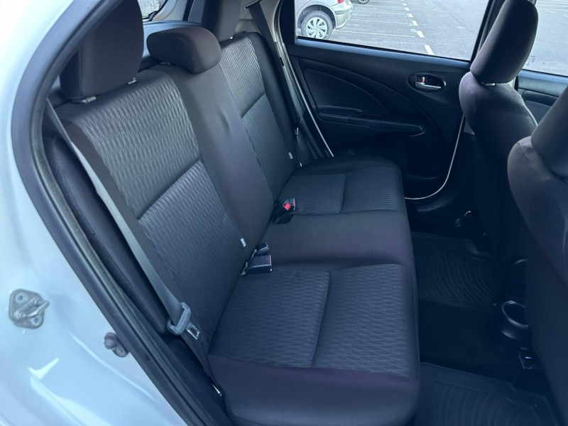 ETIOS 1.5 X PLUS 16V FLEX 4P MANUAL - 2019 - CAXIAS DO SUL
