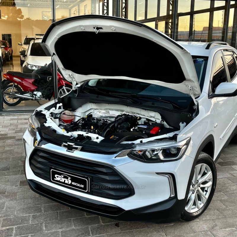 TRACKER 1.0 12V LTZ TURBO FLEX 4P AUTOMÁTICO - 2022 - VACARIA