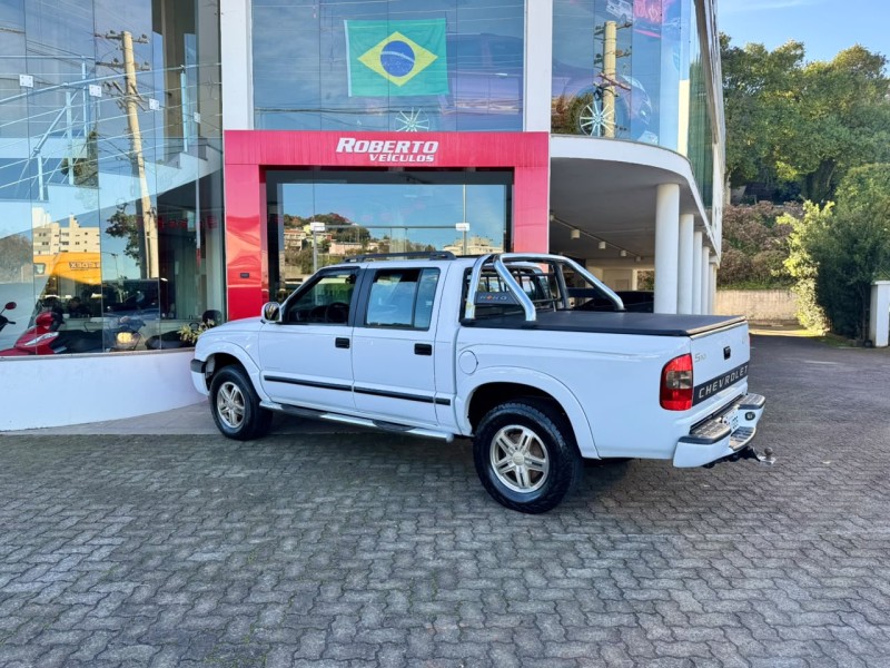 S10 2.8 EXECUTIVE 4X2 CD 12V TURBO ELECTRONIC INTERCOOLER DIESEL 4P MANUAL - 2006 - BENTO GONçALVES