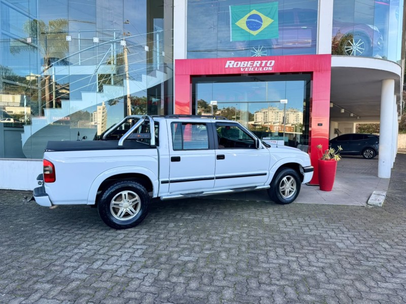 S10 2.8 EXECUTIVE 4X2 CD 12V TURBO ELECTRONIC INTERCOOLER DIESEL 4P MANUAL - 2006 - BENTO GONçALVES