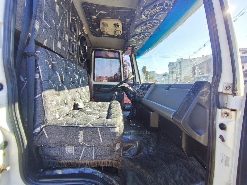 CARGO 815 E TURBO - 2011 - ANTôNIO PRADO