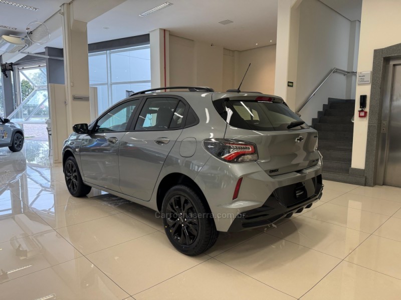 ONIX 1.0 ACTIV TURBO 12V FLEX 4P AUTOMÁTICO - 2027 - VERANóPOLIS