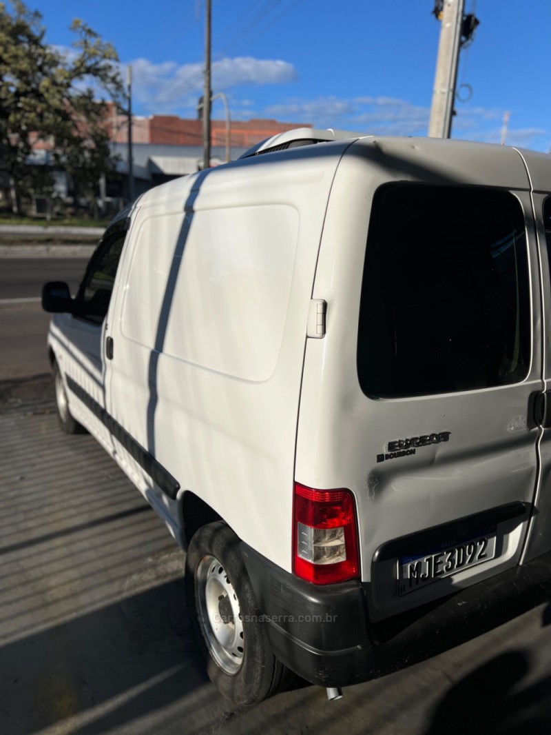 PARTNER 1.6 FURGÃO 16V GASOLINA 3P MANUAL - 2011 - CAXIAS DO SUL