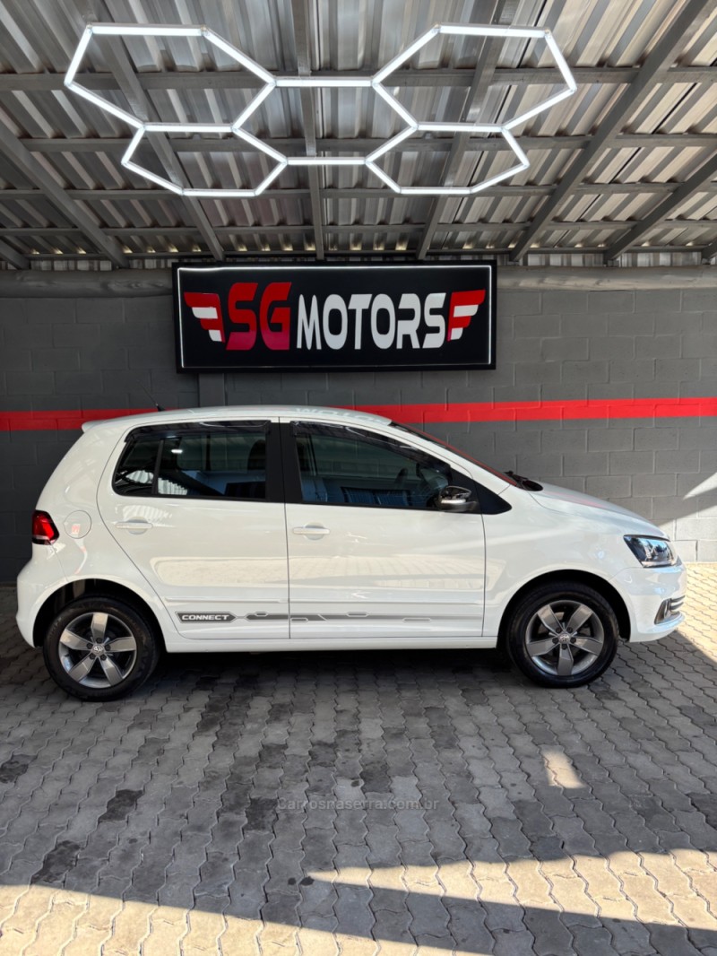 FOX 1.6 CONNECT 8V FLEX 4P MANUAL - 2019 - HARMONIA