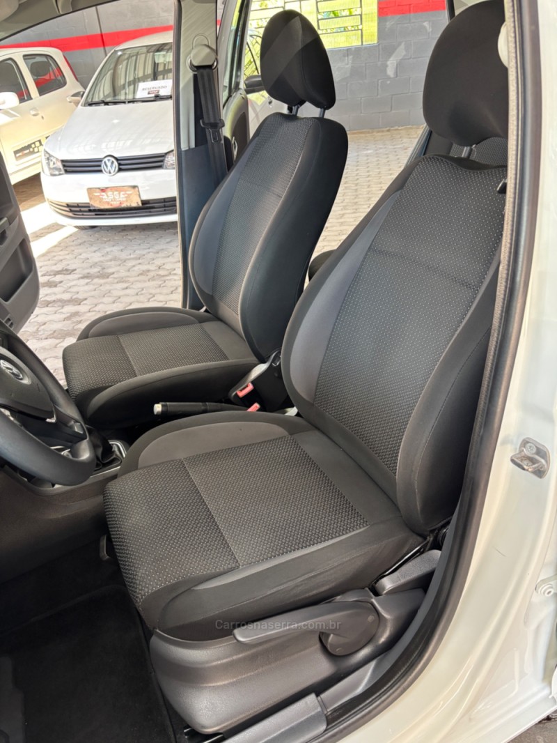 FOX 1.6 CONNECT 8V FLEX 4P MANUAL - 2019 - HARMONIA