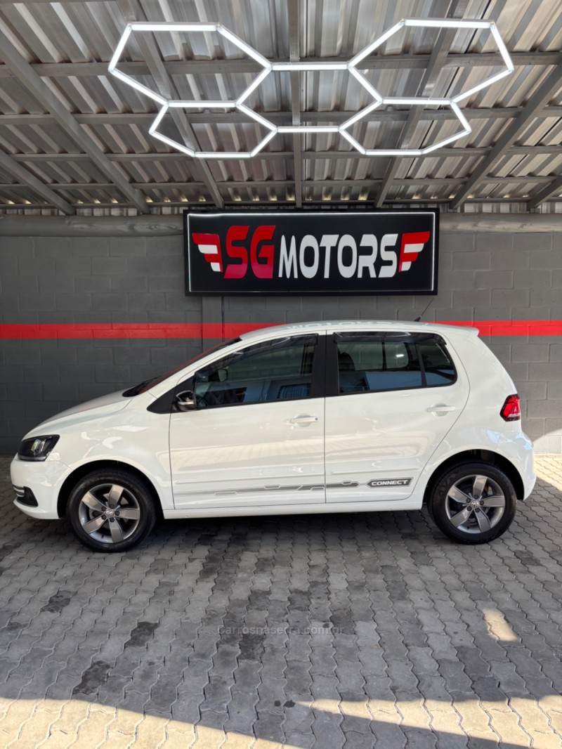 FOX 1.6 CONNECT 8V FLEX 4P MANUAL - 2019 - HARMONIA