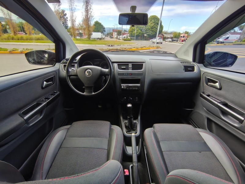 FOX 1.6 MI PRIME 8V FLEX 4P MANUAL - 2010 - BOM PRINCíPIO
