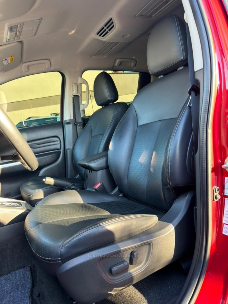 L200 TRITON  - 2022 - LAJEADO