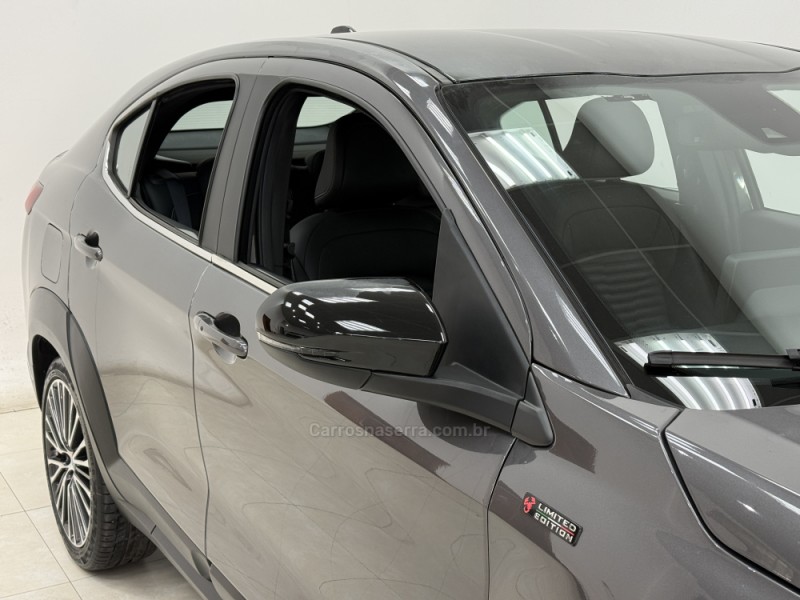 FASTBACK 1.3 LIMITED EDITION 270 TURBO FLEX 4P AUTOMÁTICO - 2024 - SANTA CRUZ DO SUL
