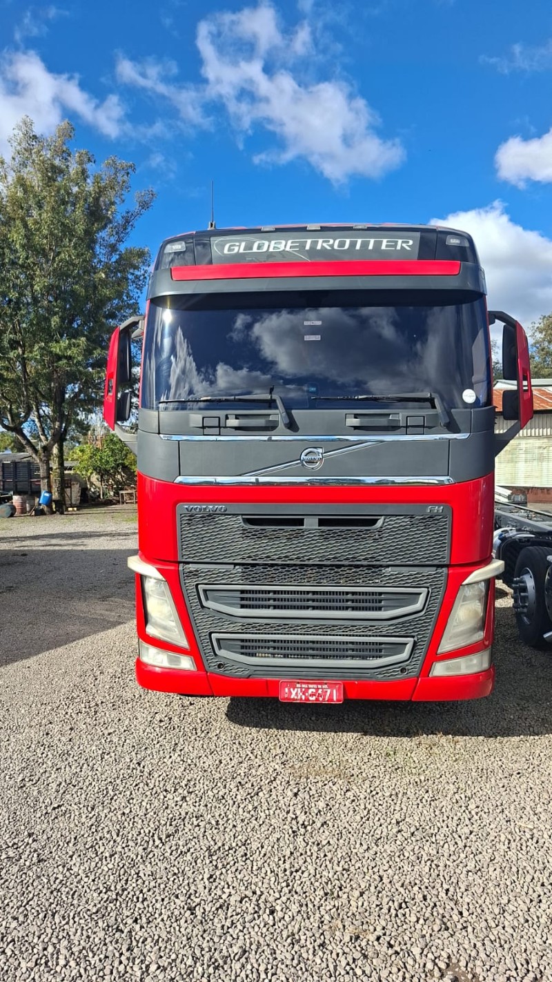 FH 460 6X2 - 2016 - CAXIAS DO SUL